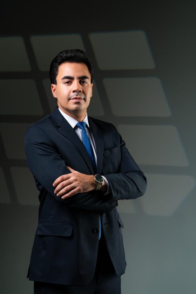 Imagem profissional Calebe Santos Consultor e mentor de Comunicação Oratória Petrolina